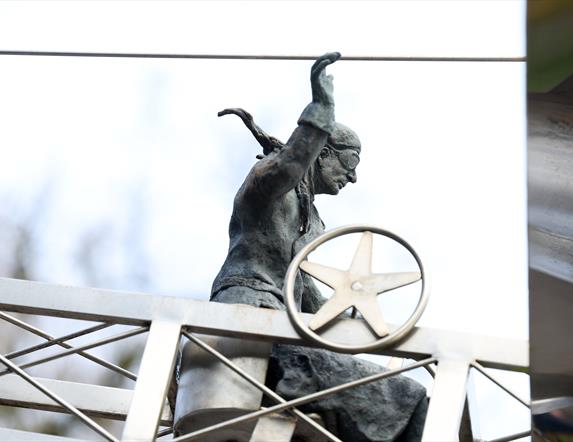 A close up image of Harry Ferguson inside the sculpture