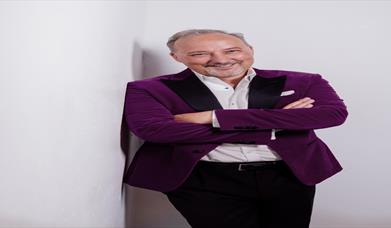 Image is of singer and entertainer Peter Corry