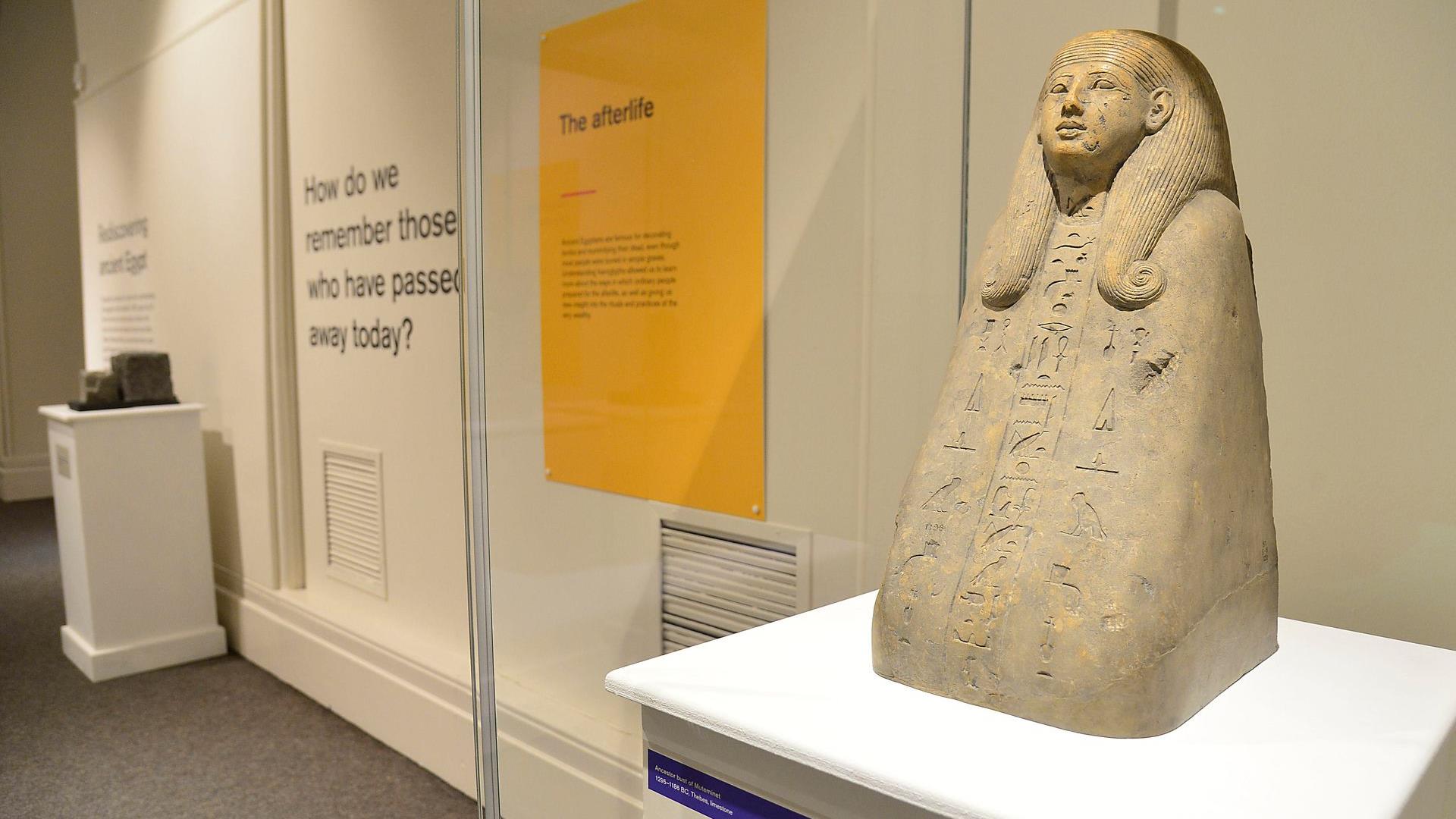 A piece that can be viewed of the Egyptian hieroglyphs Display