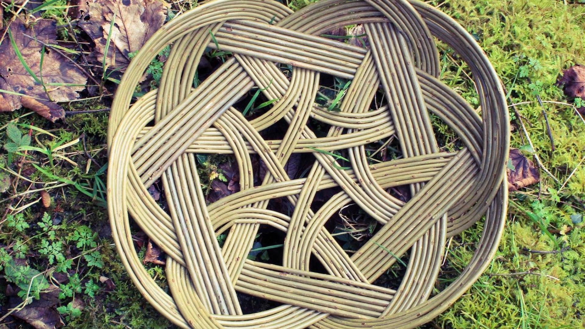 Celtic knot willow making workshop