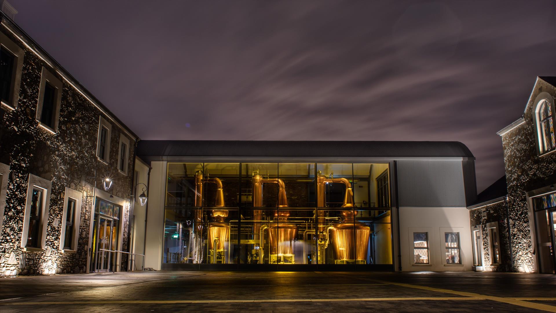 An image of the courtyard at the Hinch Distillery