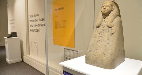 A piece that can be viewed of the Egyptian hieroglyphs Display