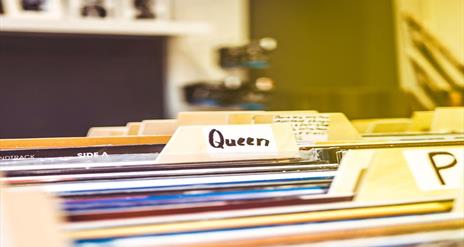 Image shows Filing cabinet.